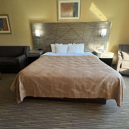 Quality Inn Near I-72 And Hwy 51 Forsyth Kültér fotó