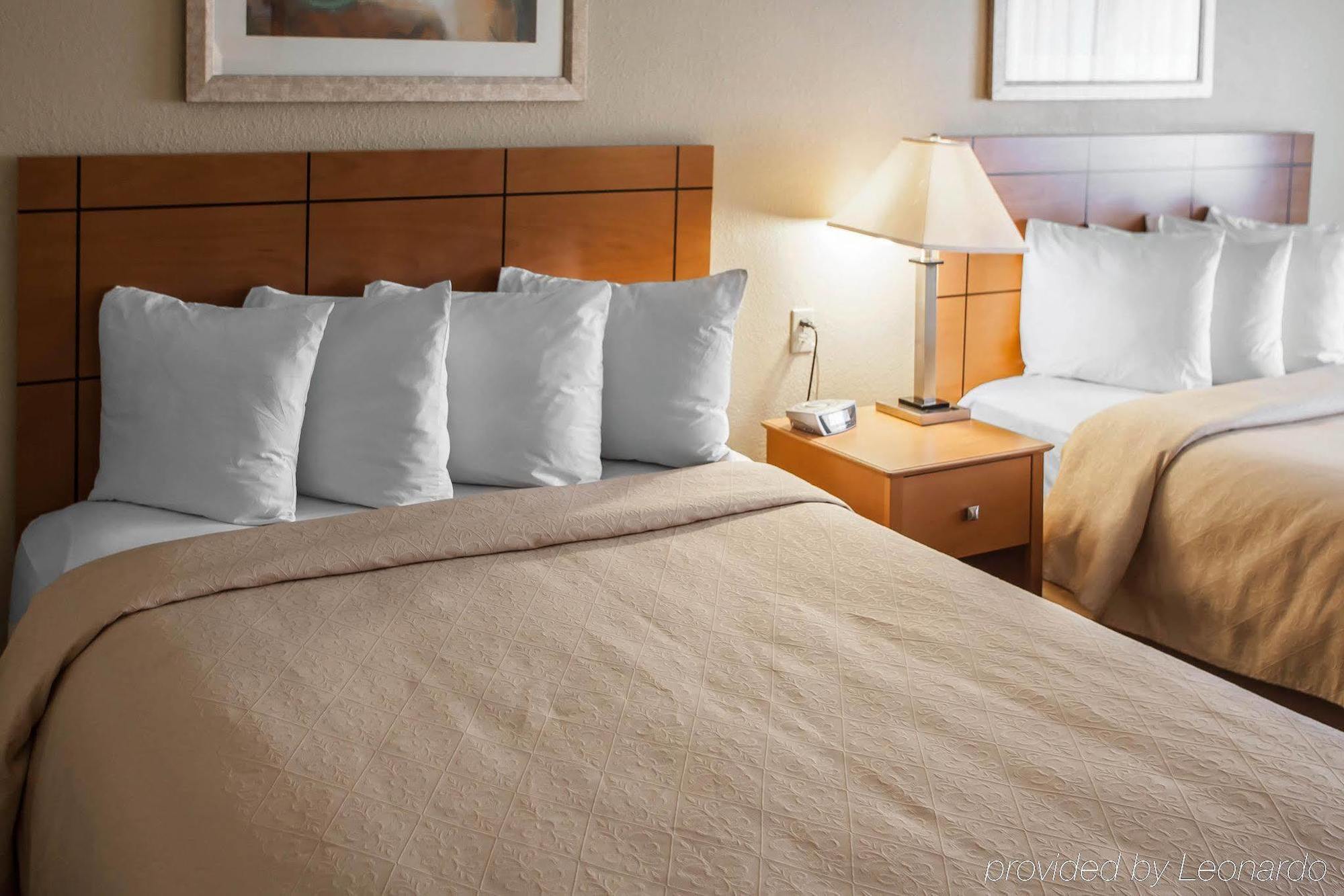 Quality Inn Near I-72 And Hwy 51 Forsyth Kültér fotó